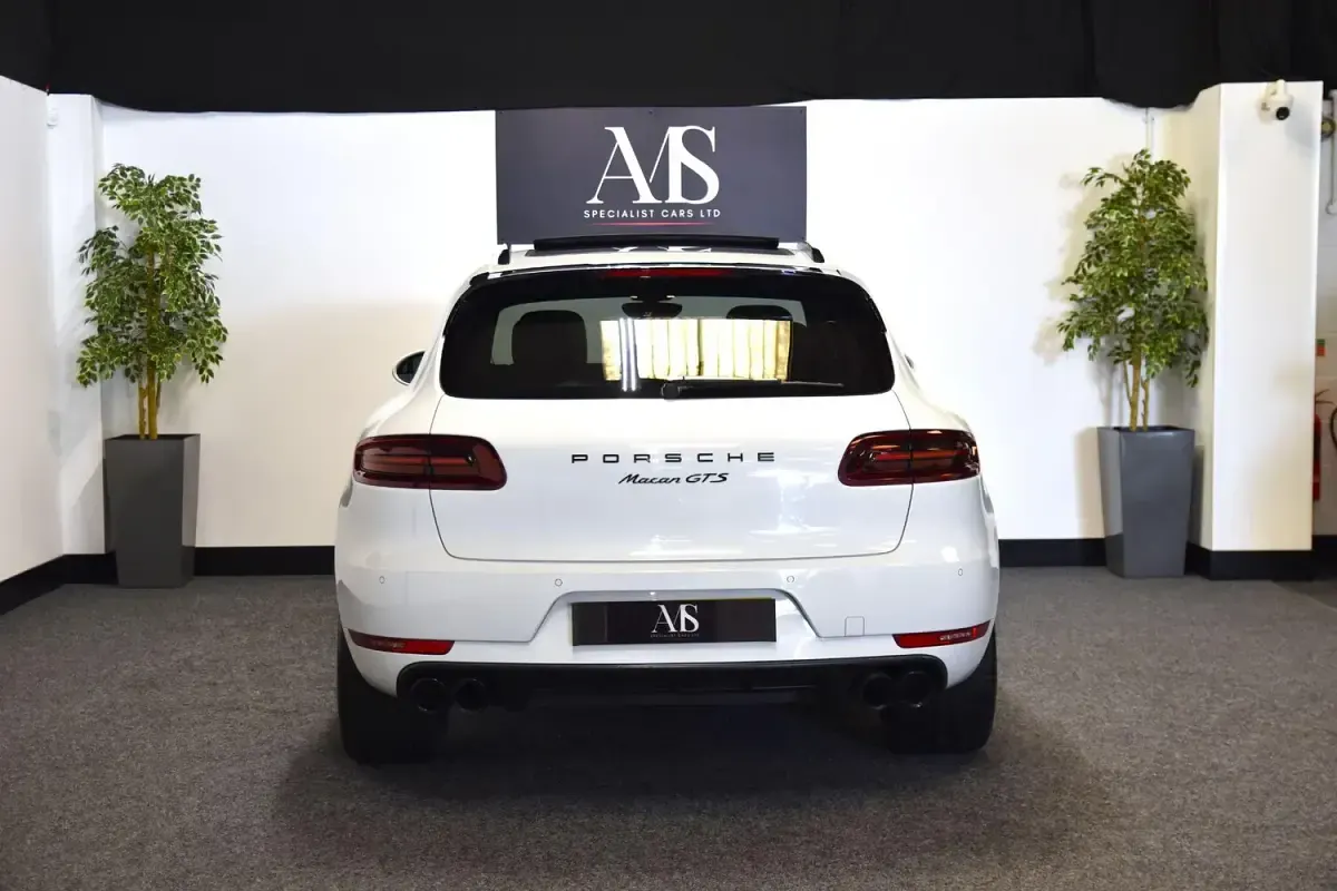 Used Porsche Macan 2018 White SUV