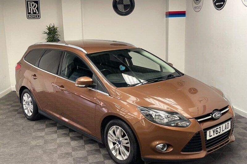 Brown Used 2014 Ford Focus Titanium Estate | £4,995 (Good price) - Image 1/1