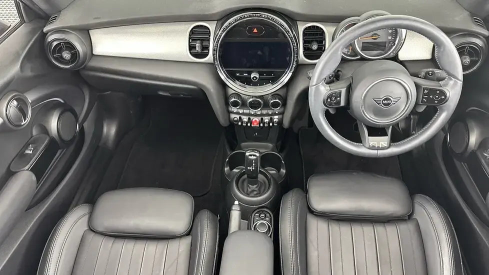 Used Mini Cooper S Cabriolet Exclusive 176 HP (129 kW) 2022 Red Cabriolet