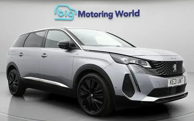 Used Peugeot 5008 Premium 131 HP (96 kW) 2021 SUV