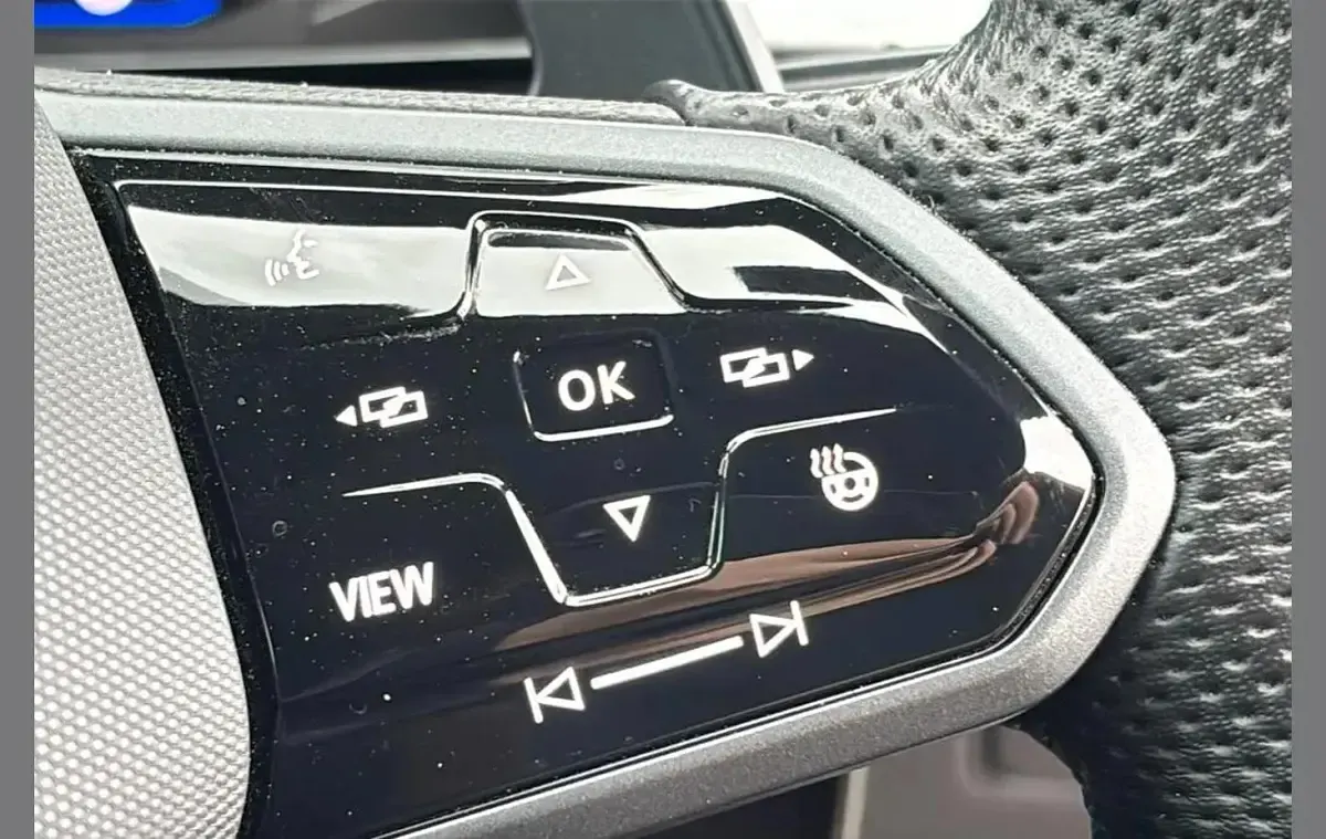 Used VW Arteon R 315 HP (231 kW) 2024 Silver Estate