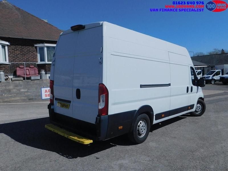 Used Fiat Ducato 180 HP (132 kW) 2018 White Van