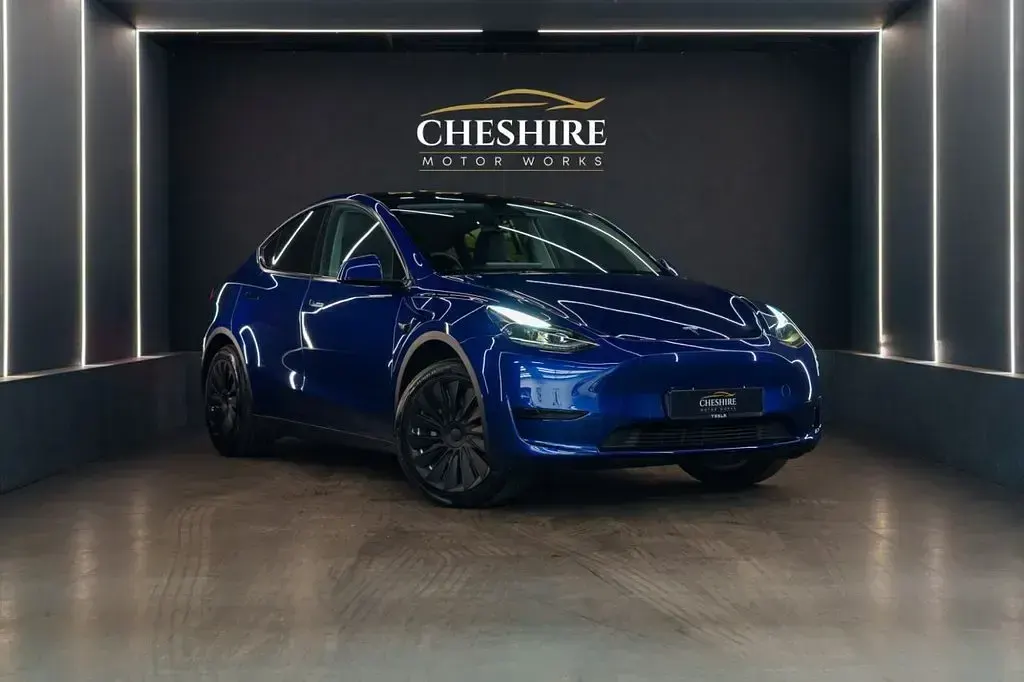 Used Tesla Model Y RWD 254 kW (346 HP) 2023 Blue SUV