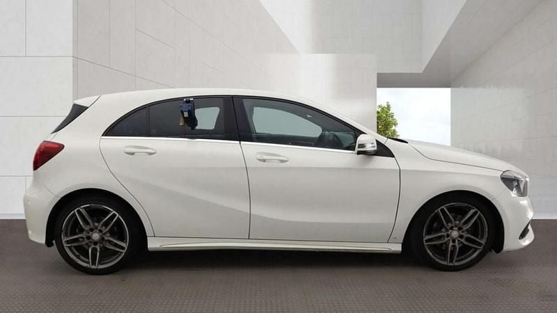 Used Mercedes A200 AMG line 2016 White Hatchback