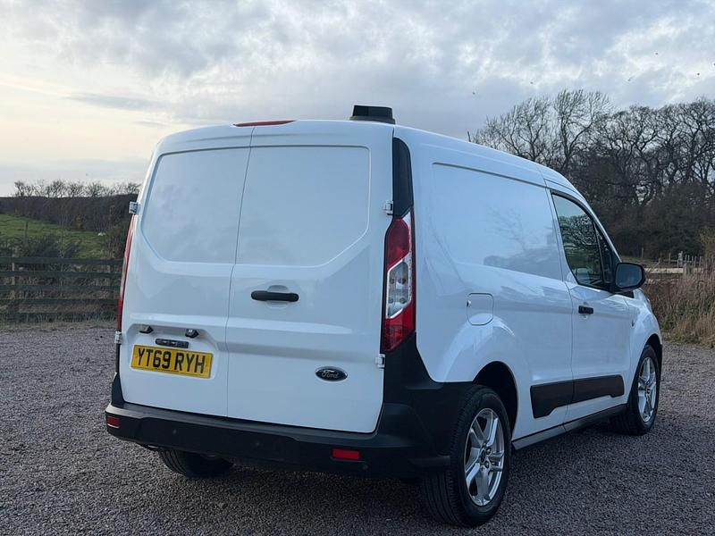Used Ford Transit Connect 100 HP (73 kW) 2019 White MPV