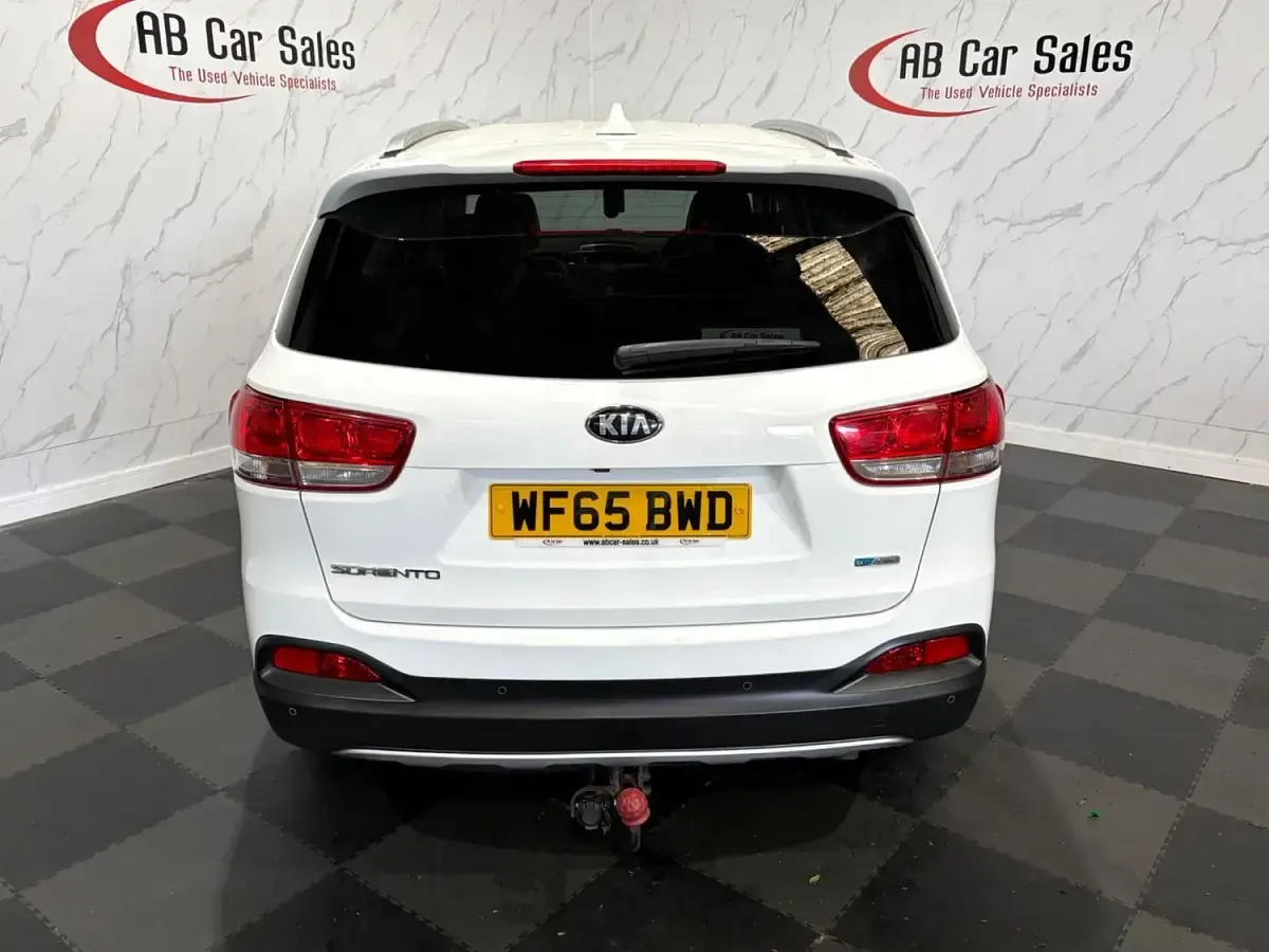 Used Kia Sorento 200 HP (147 kW) 2015 White SUV