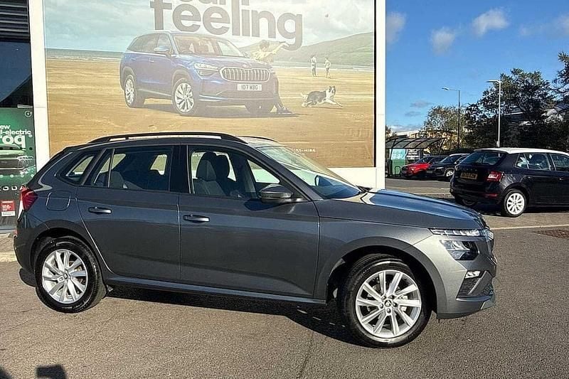 Graphite grey metallic Used 2025 Skoda Kamiq SE SUV | £18,385 (Fair price) - Image 1/4