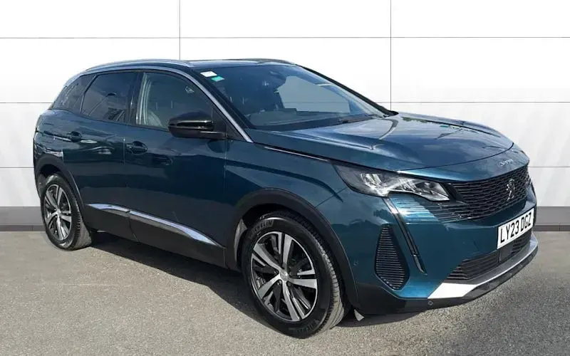 Used Peugeot 3008 Allure+ 131 HP (96 kW) 2023 SUV