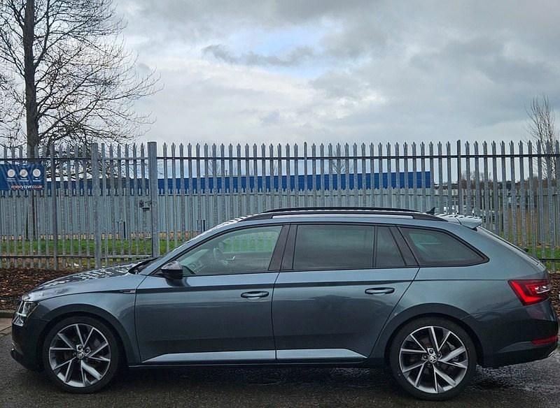 Used Skoda Superb SportlinePlus 190 HP (139 kW) 2018 Grey Estate