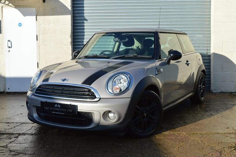 Grey Used 2014 Mini One D Hatch Hatchback | £3,750 (Fair price) - Image 1/4