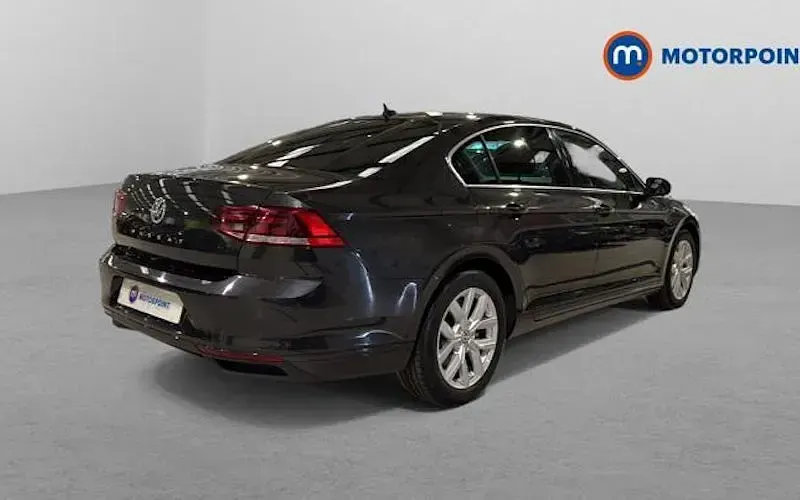Used VW Passat SEL 120 HP (88 kW) 2020 Grey Sedan
