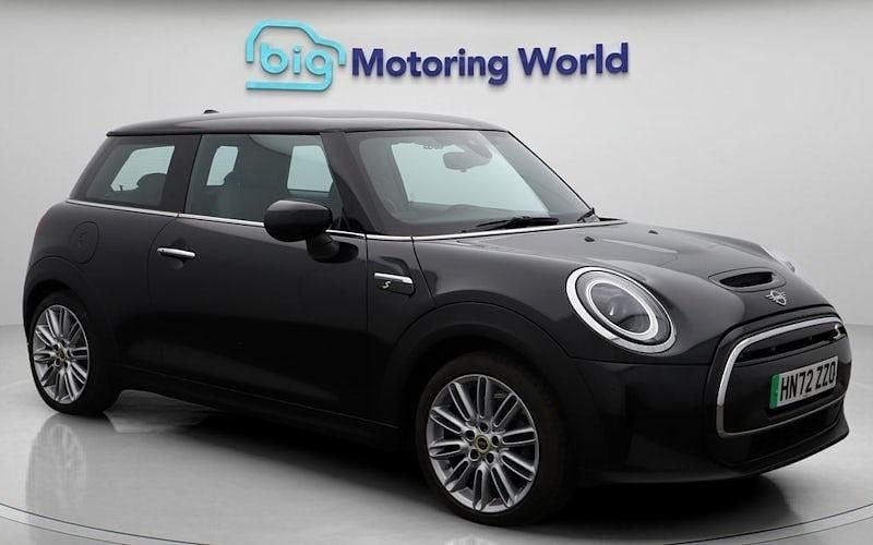 Used Mini Cooper Level 2 135 kW (184 HP) 2023 Hatchback