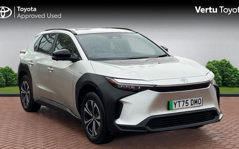 Used Toyota bZ4X 160 kW (218 HP) 2025 Silver SUV