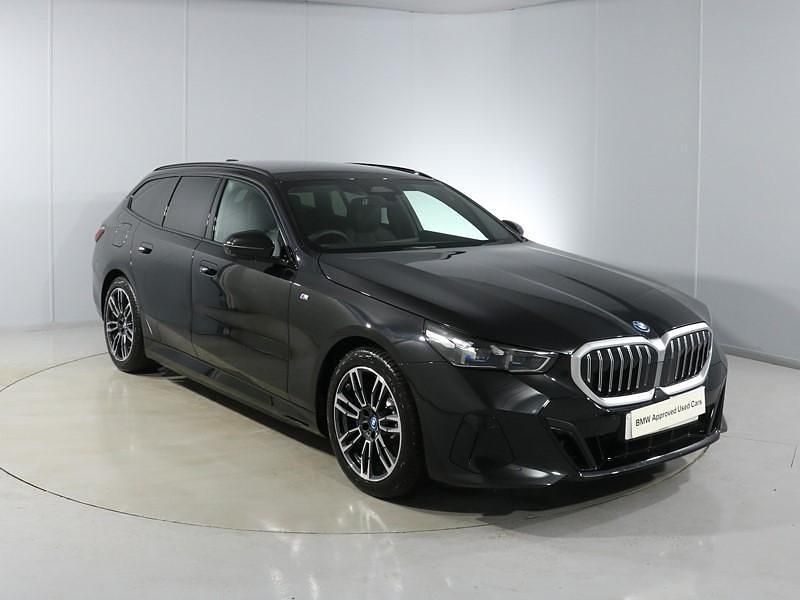 Black Used 2025 BMW 530e M Sport Estate | £46,450 (Fair price) - Image 1/4