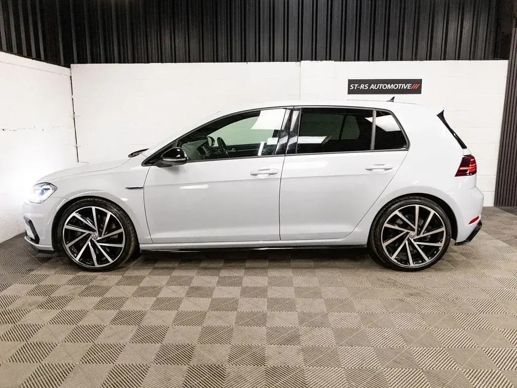Used VW Golf VII R 2019 Silver Hatchback