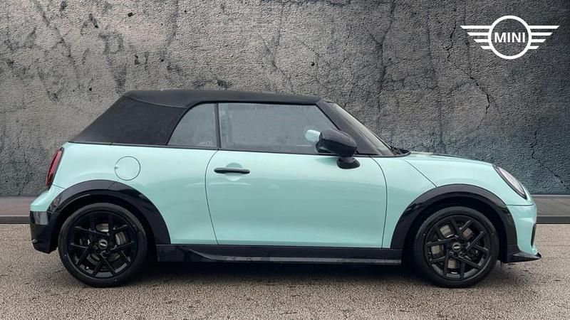 Used Mini Cooper 147 kW (201 HP) 2026 Green Hatchback