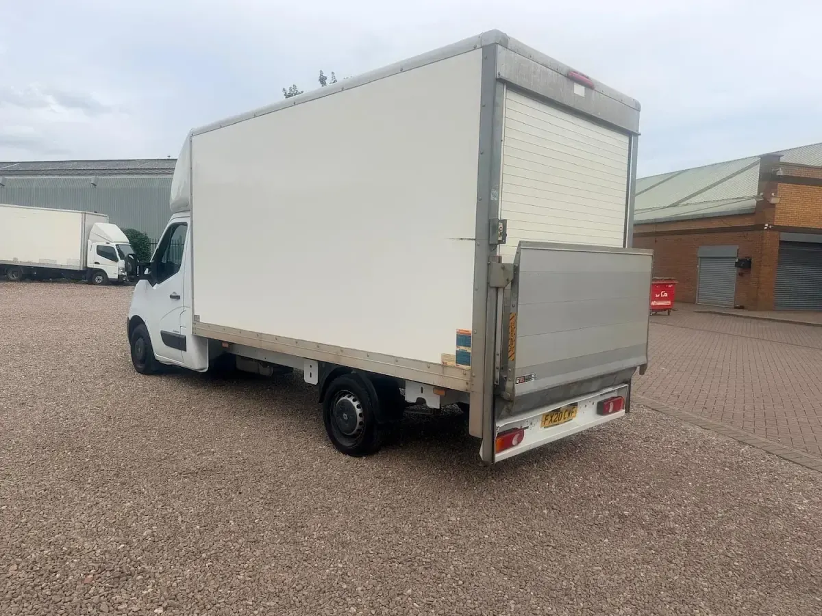 Used Renault Master Business 2020 White MPV