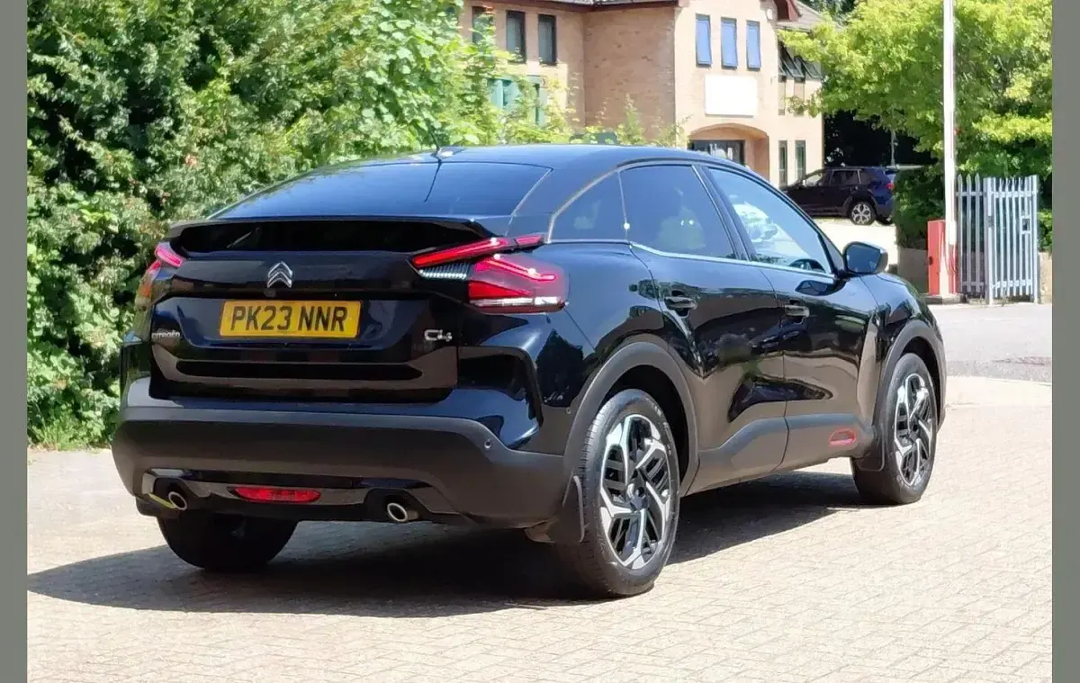 Used Citroën C4 PureTech 128 HP (94 kW) 2023 Black SUV