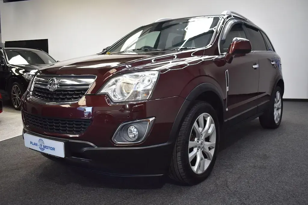 Used Vauxhall Antara 184 HP (135 kW) 2014 Red SUV