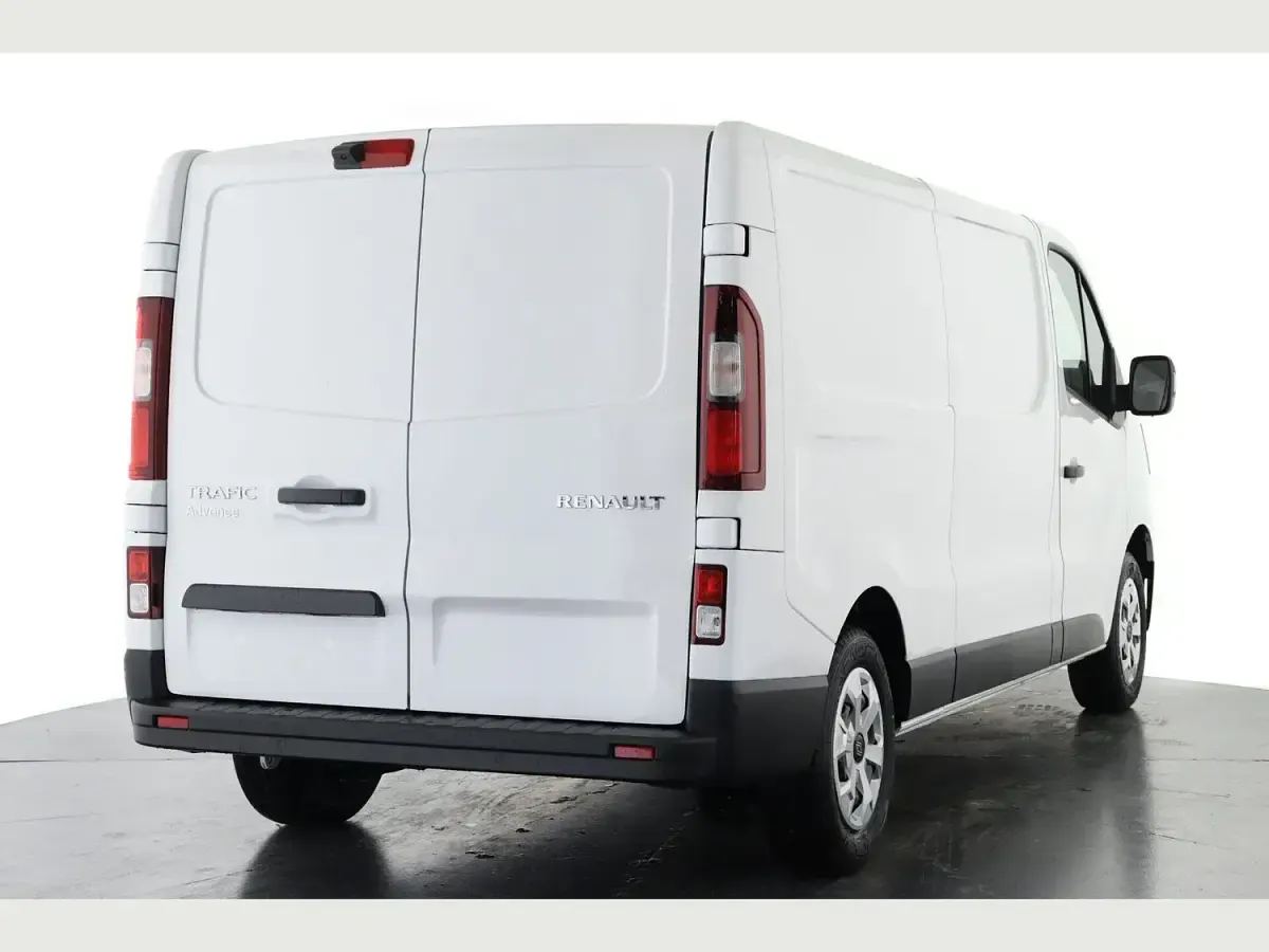 New Renault Trafic 2026 White