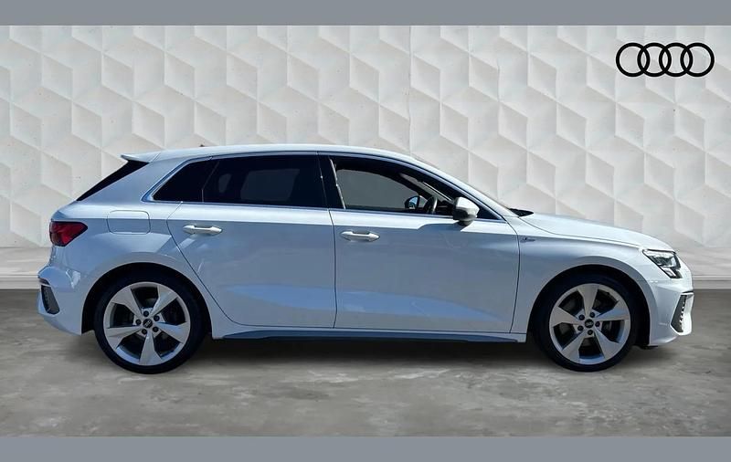 Used Audi A3 S-Line 150 HP (110 kW) 2021 White Sedan
