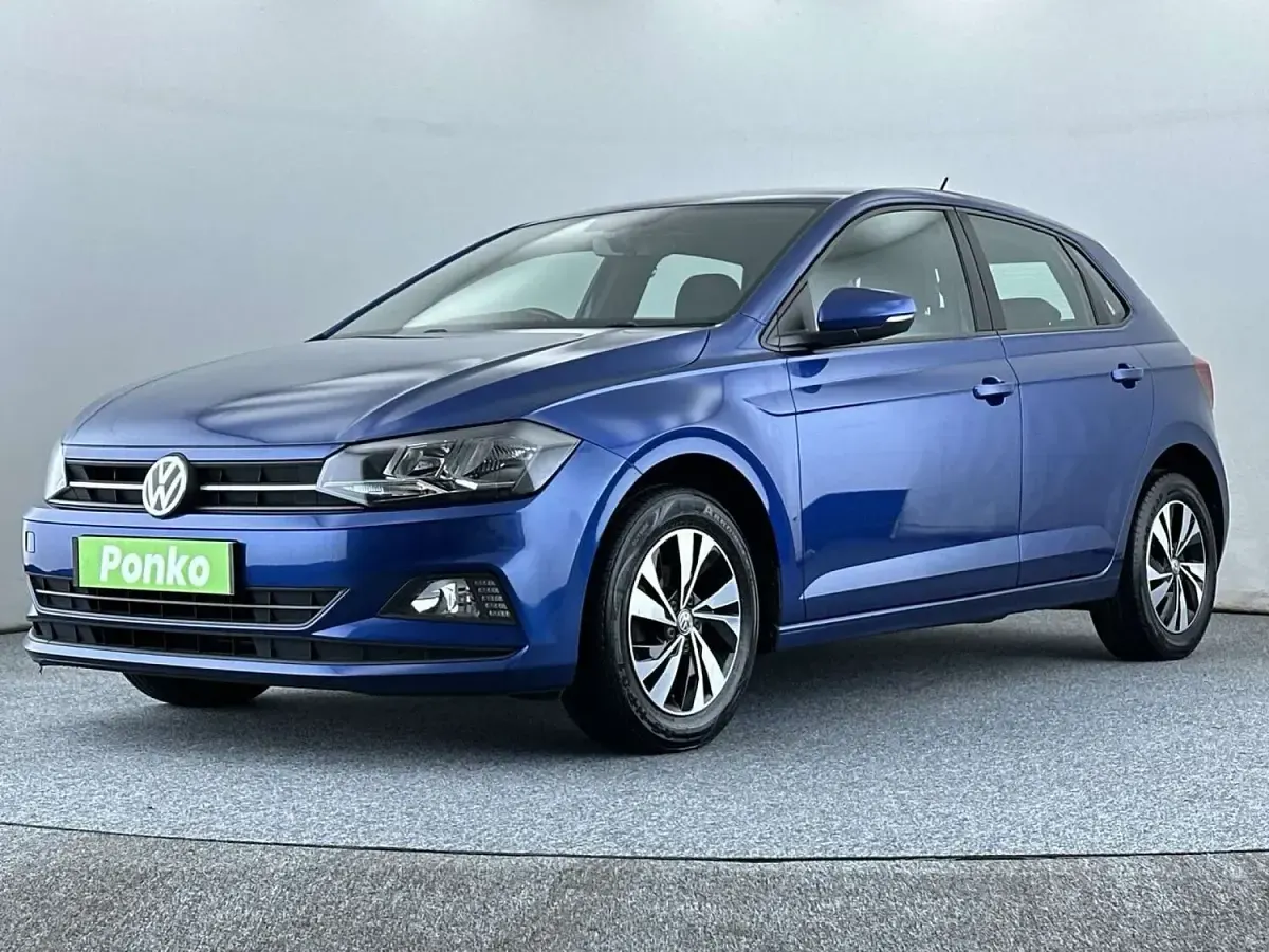 Used VW Polo SE 80 HP (58 kW) 2019 Blue Hatchback