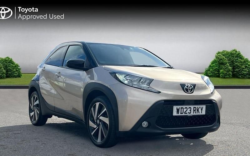 Used Toyota Aygo X 72 HP (52 kW) 2025 SUV