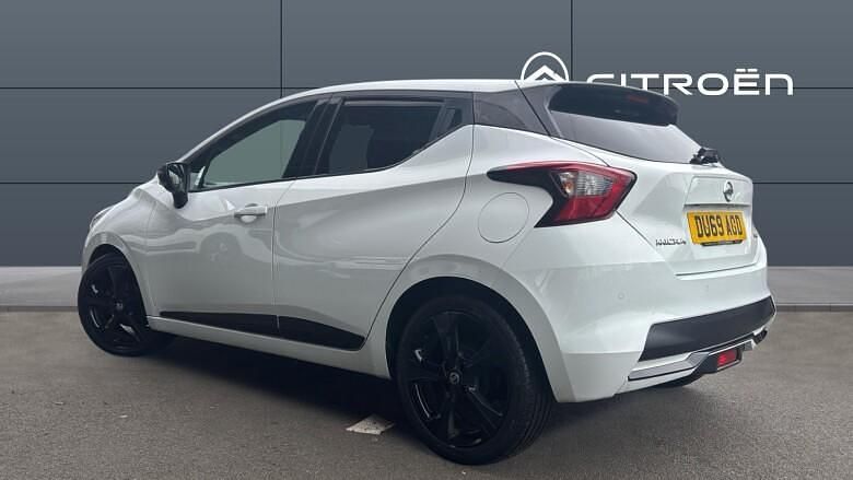Used Nissan Micra 100 HP (73 kW) 2019 White Hatchback
