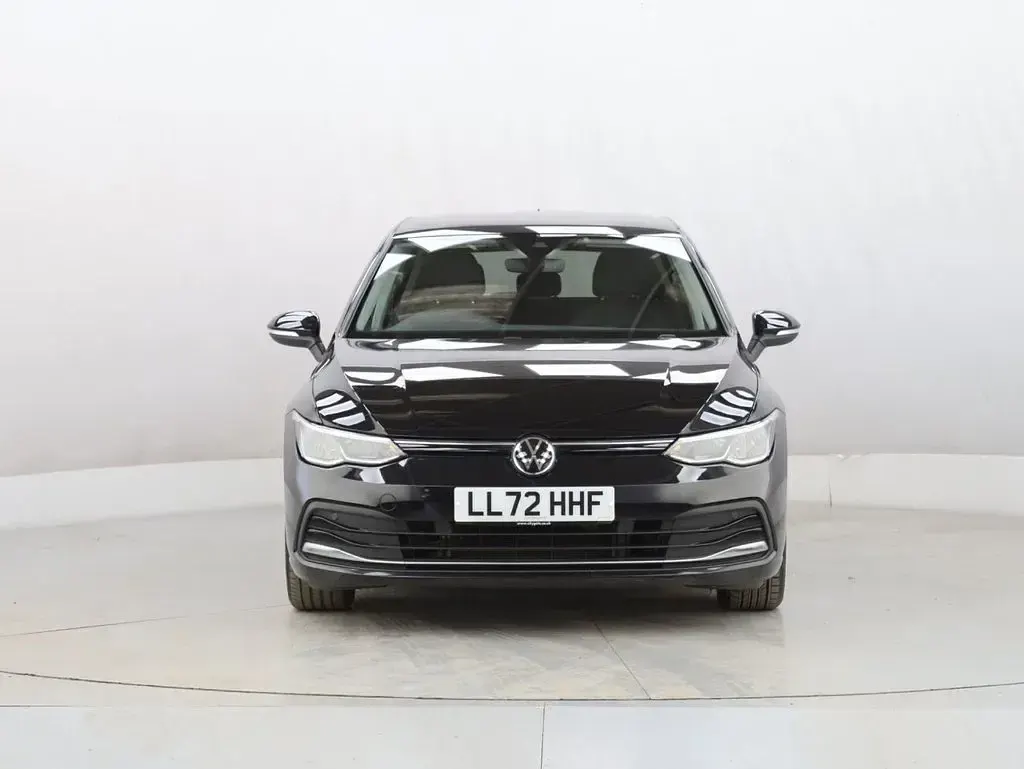Used VW Golf VIII Active 150 HP (110 kW) 2022 Black Hatchback