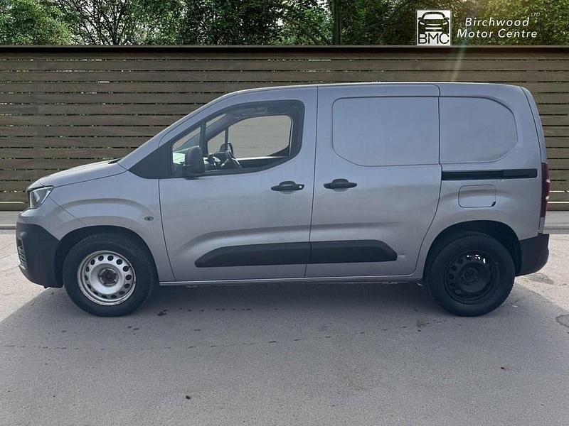 Usado Peugeot Partner 2019 Cinzento Monovolume