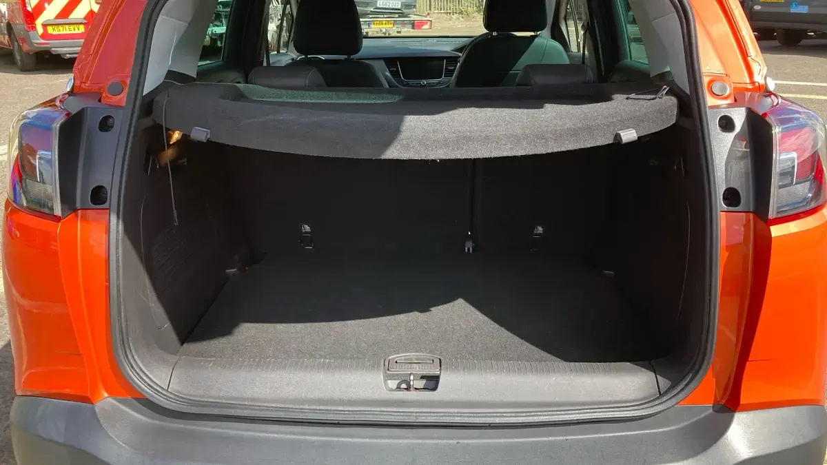 Used Vauxhall Crossland X Elite 131 HP (96 kW) 2020 Orange SUV