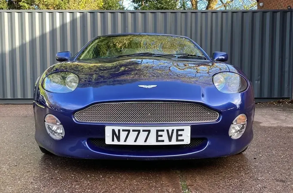 Used Aston Martin DB7 420 HP (308 kW) 2002 Blue Coupe
