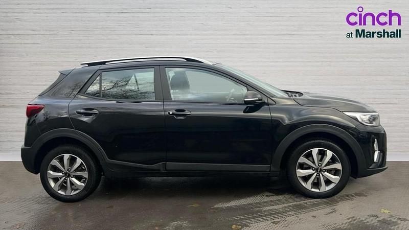 Used Kia Stonic 99 HP (72 kW) 2023 Black SUV