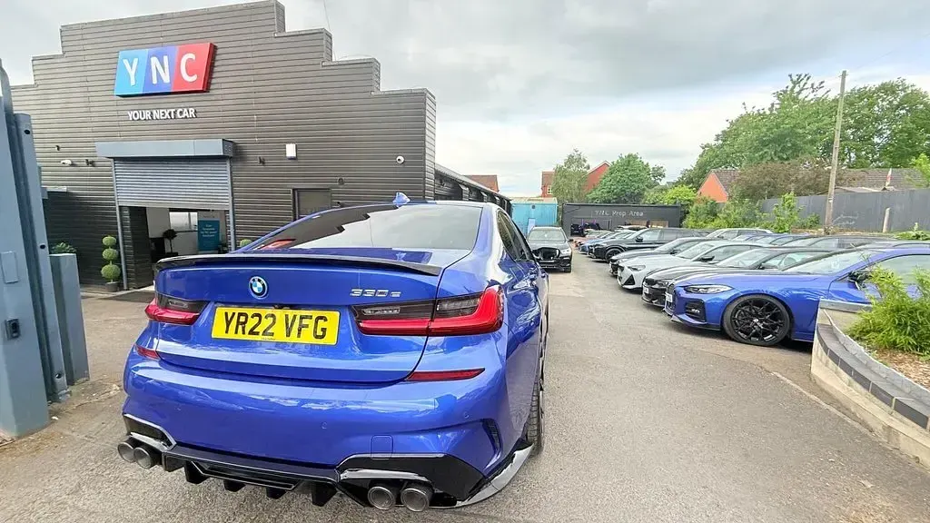 Used BMW 330e M Sport 292 HP (214 kW) 2022 Blue Sedan