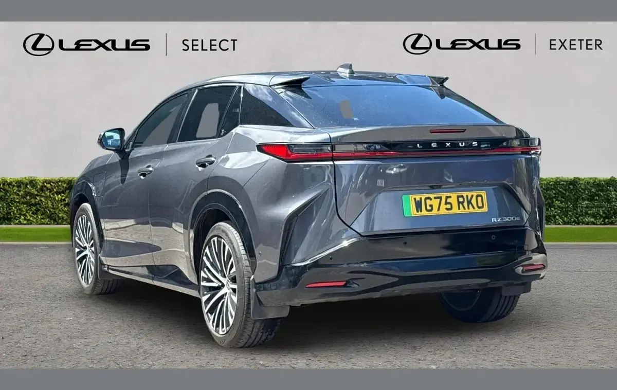 Used Lexus RZ 300e 150 kW (204 HP) 2025 Sonic grey SUV