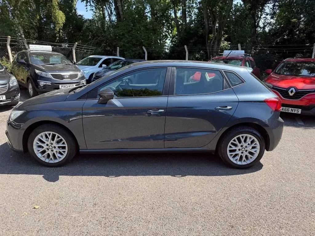 Used Seat Ibiza SE Technology 80 HP (58 kW) 2019 Grey Hatchback