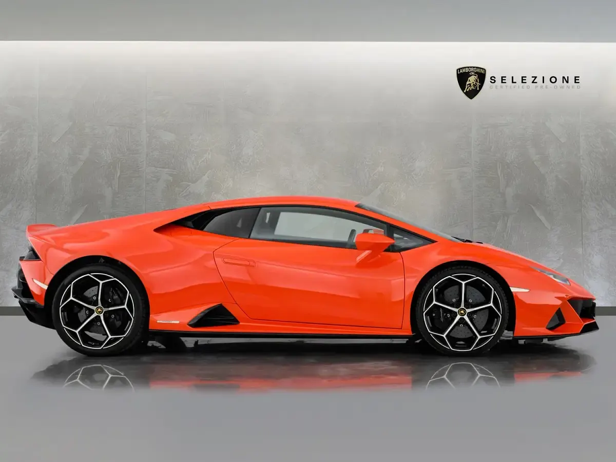 Used Lamborghini Huracán 2019 Orange Coupe
