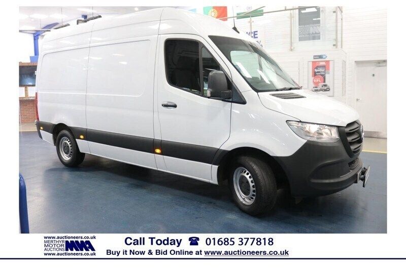 White Used 2020 Mercedes Sprinter Progressive Van | £11,440 (Good price) - Image 1/4
