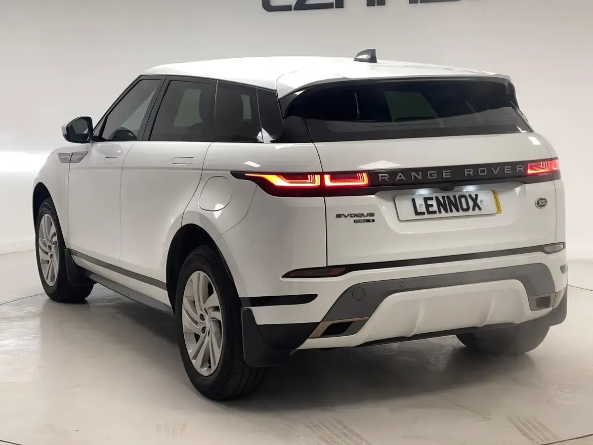 Used Land Rover Range Rover evoque R-Dynamic 2021 White Estate