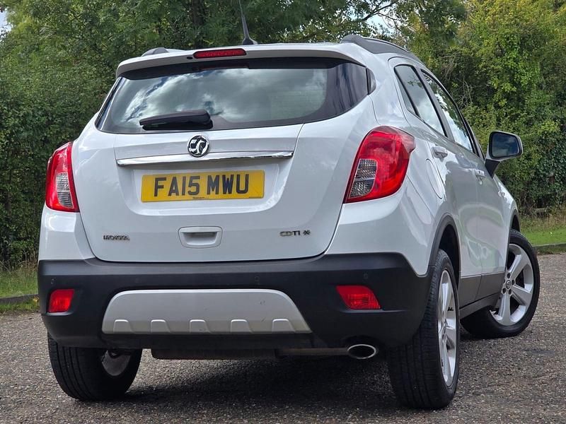 Used Vauxhall Mokka S 130 HP (95 kW) 2015 White SUV