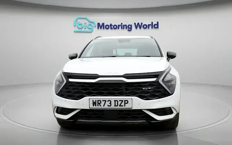 Used Kia Sportage GT-Line 150 HP (110 kW) 2023 White SUV