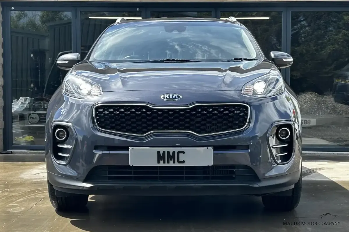 Used Kia Sportage 114 HP (83 kW) 2017 Silver SUV