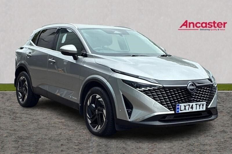 Silver Used 2024 Nissan Qashqai N-Connecta SUV | £27,975 (A bit pricey) - Image 1/4
