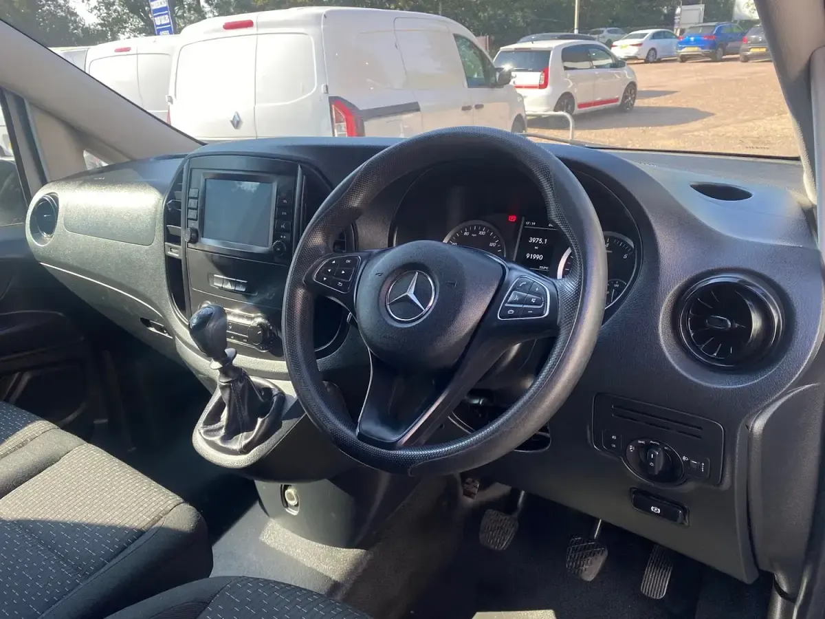 Used Mercedes Vito Progressive 2020 White Van