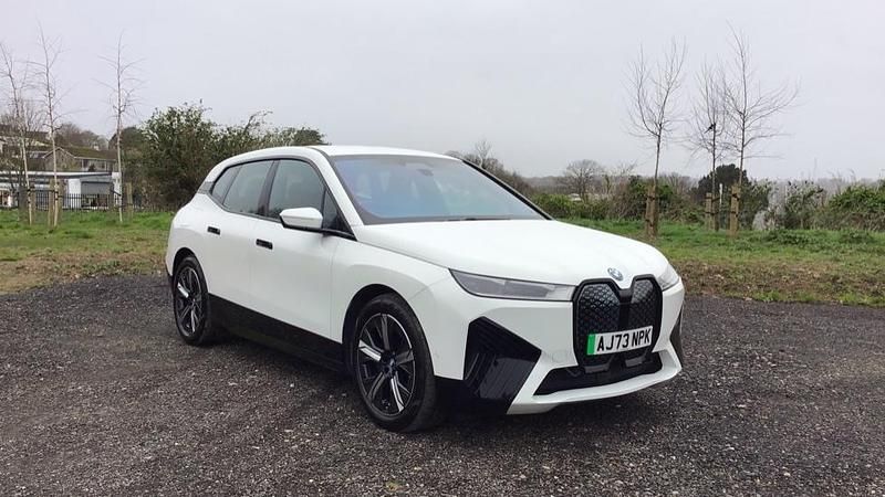 Used BMW iX M Sport 236 kW (322 HP) 2023 White SUV