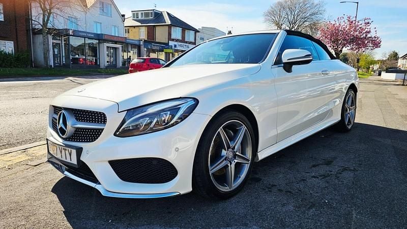 Usado Mercedes C220 AMG Line Premium Plus 2017 Branco Cabrios