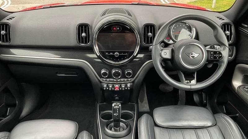 Used Mini Cooper S Countryman Exclusive 192 HP (141 kW) 2022 Chili red SUV