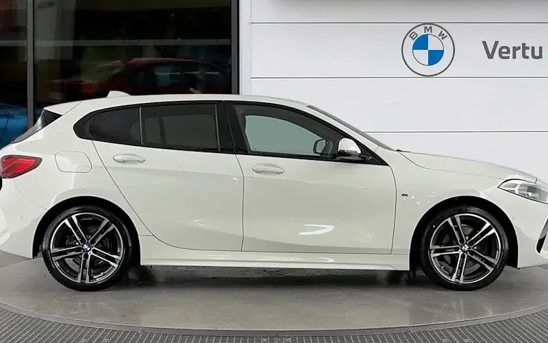 Used BMW 118 M Sport 136 HP (100 kW) 2024 White Hatchback