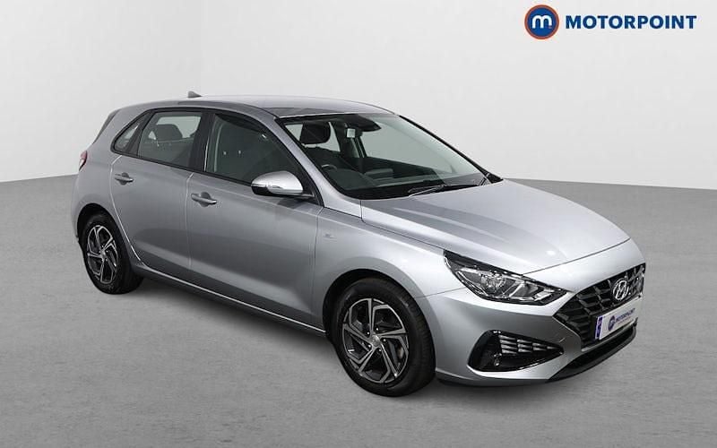 Used 2023 Hyundai i30 SE Hatchback | £14,199 (Fair price) - Image 1/4