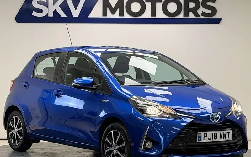 Used Toyota Yaris Hybrid 101 HP (74 kW) 2019 Hatchback